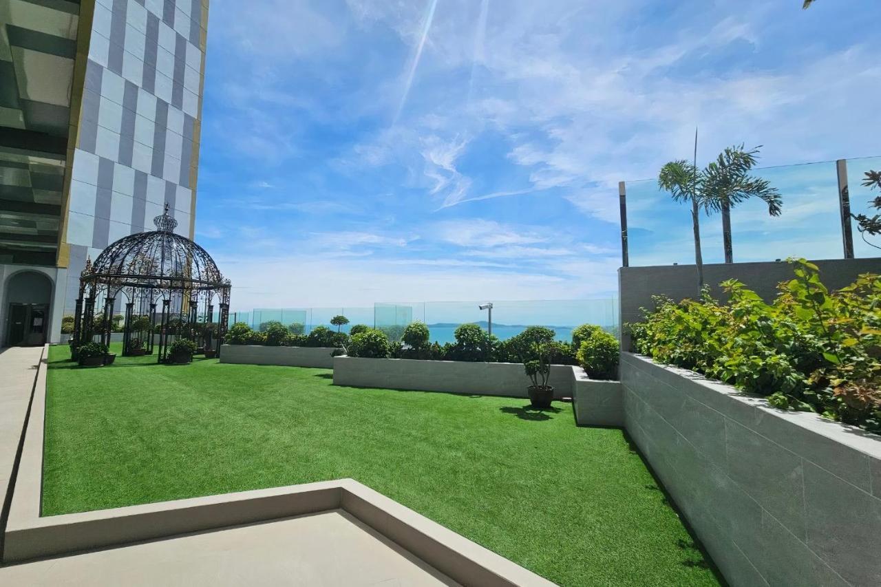 Luxury Sea View Room Beach Front Luxury Pantai Jomtien Luaran gambar