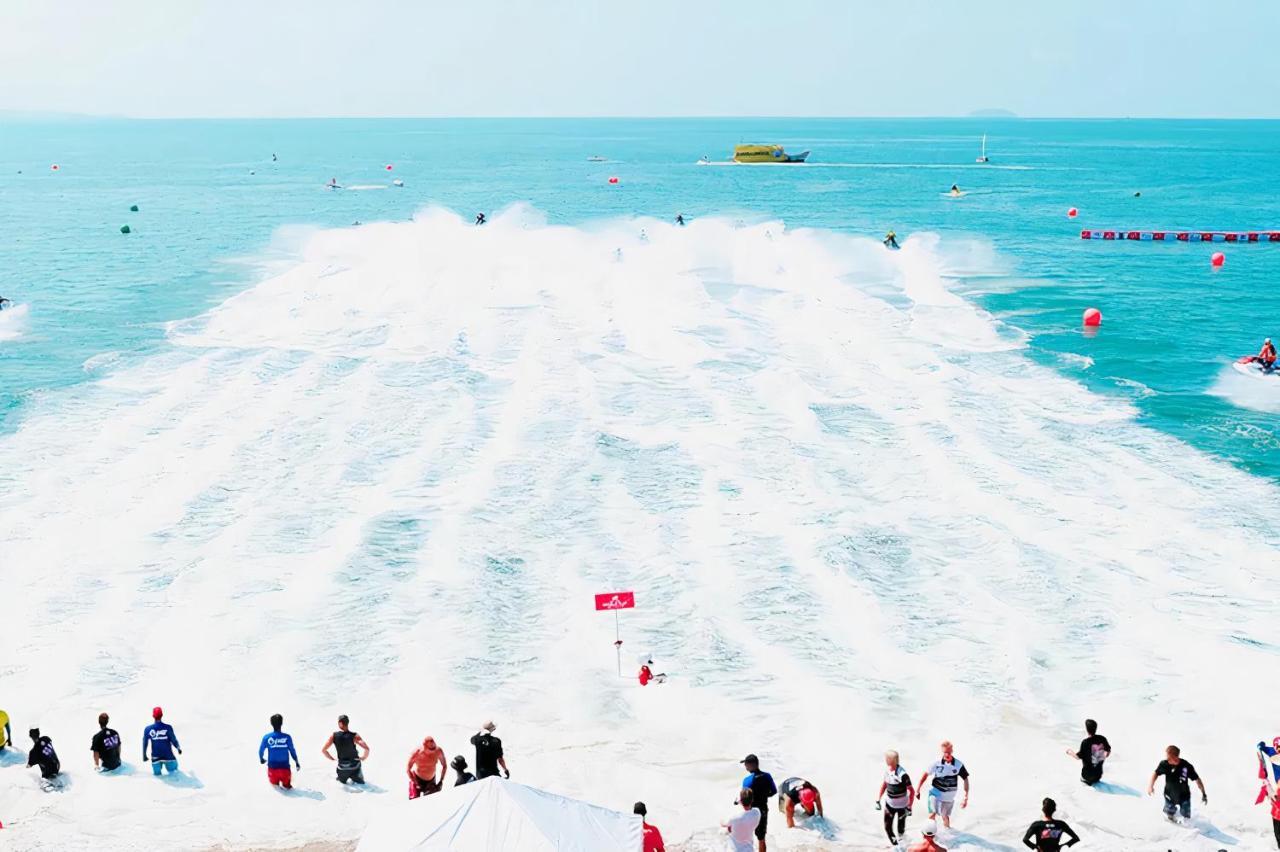 Luxury Sea View Room Beach Front Luxury Pantai Jomtien Luaran gambar