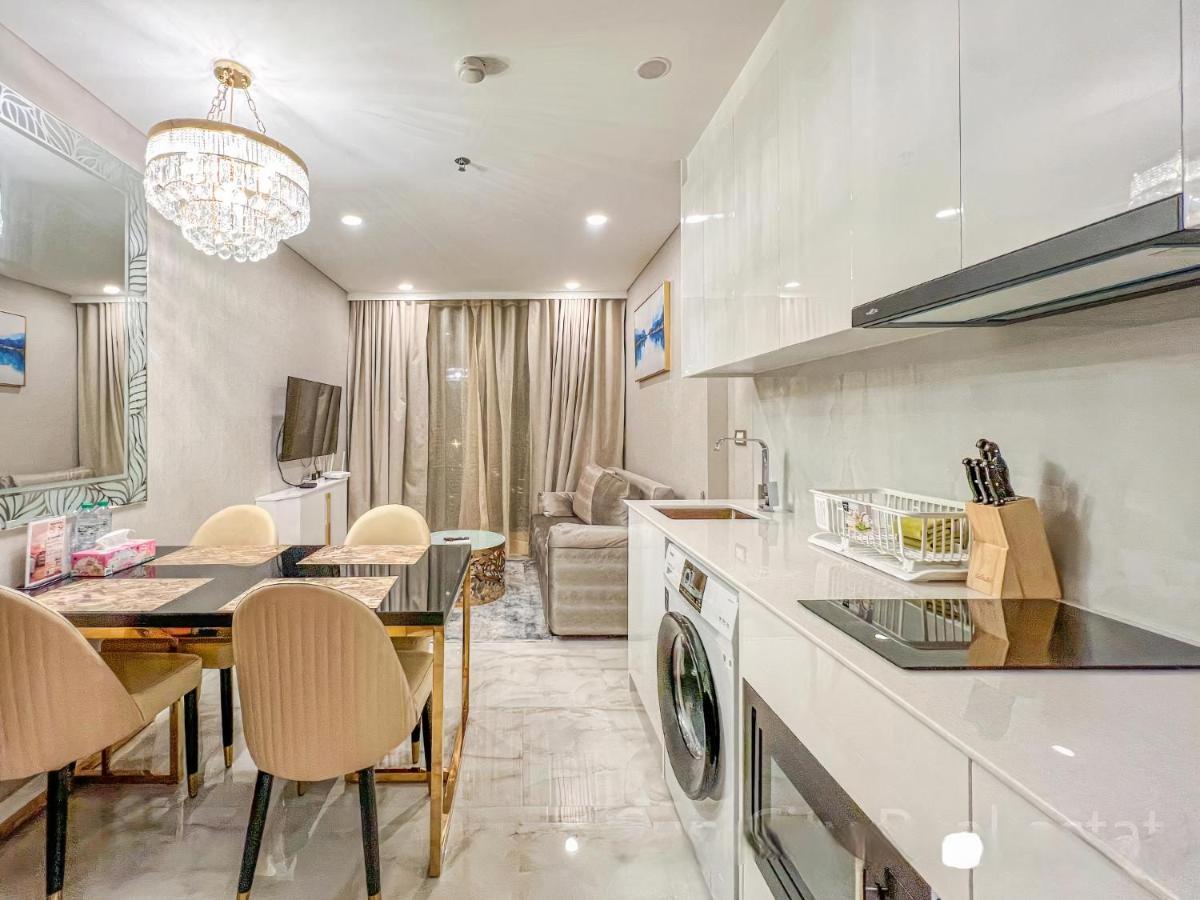 Luxury Sea View Room Beach Front Luxury Pantai Jomtien Luaran gambar